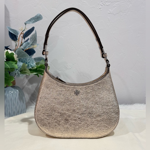 Tory Burch Handbags - NWT✨Tory Burch Emerson Metallic Champagne Shoulder Bag